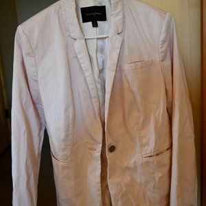 women's pastel pink Banana Republic suit size 8 coat, size 6 petite pants